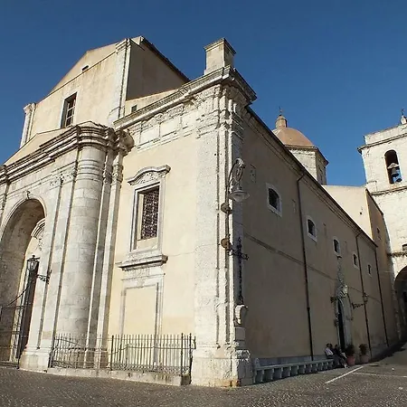 L'agrifoglio Petralia Sottana